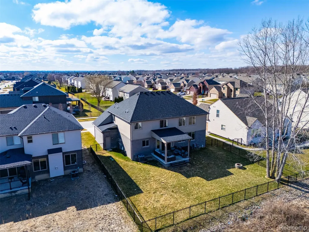 56496 Leeds Lane Macomb Township MI 48042