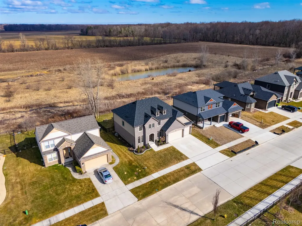 56496 Leeds Lane Macomb Township MI 48042