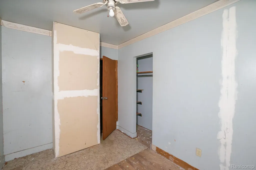 14088 Fellrath Street Taylor City MI 48180