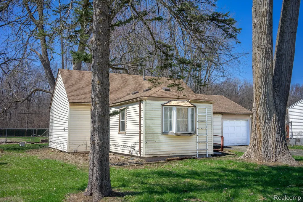 14088 Fellrath Street Taylor City MI 48180