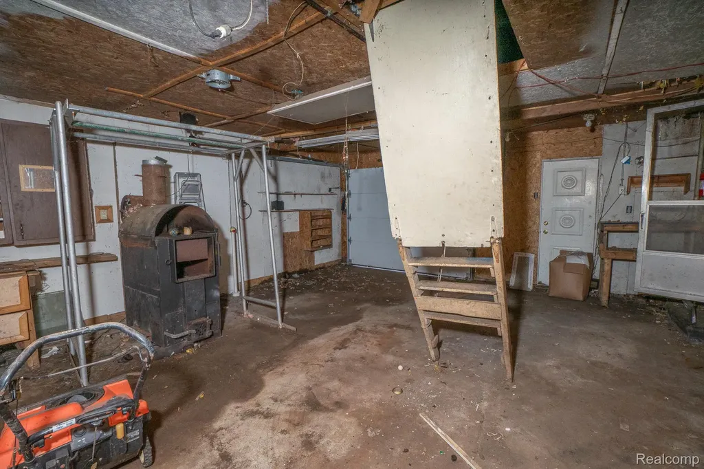 14088 Fellrath Street Taylor City MI 48180