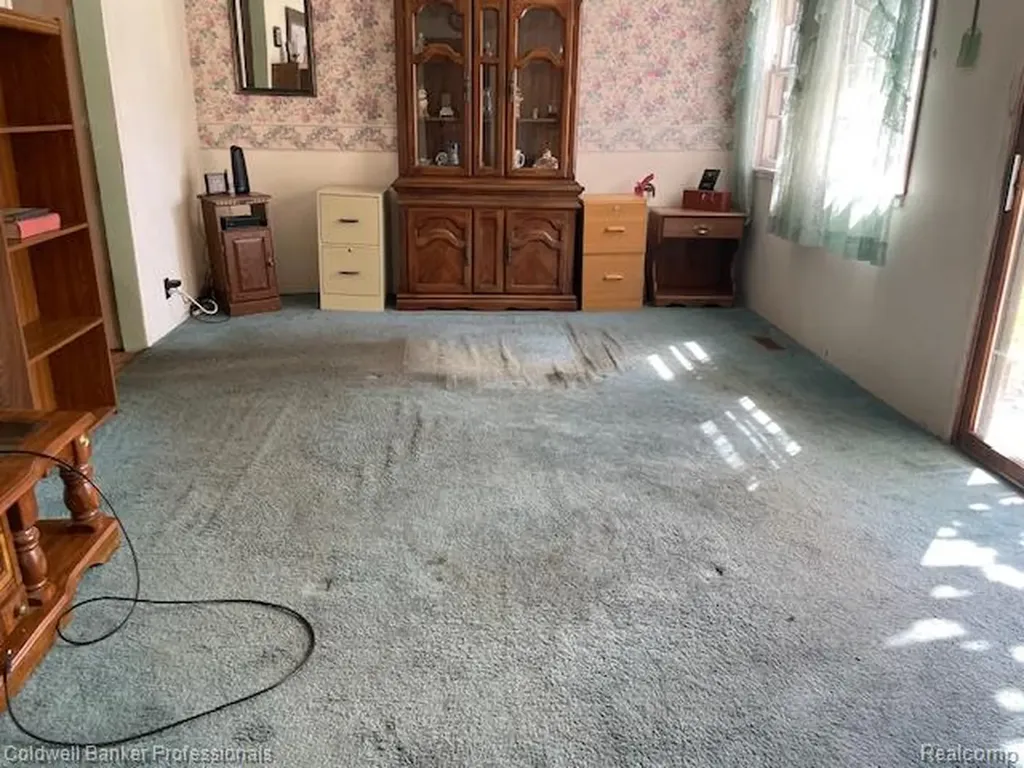 5447 Rensselear Elba Township MI 48446