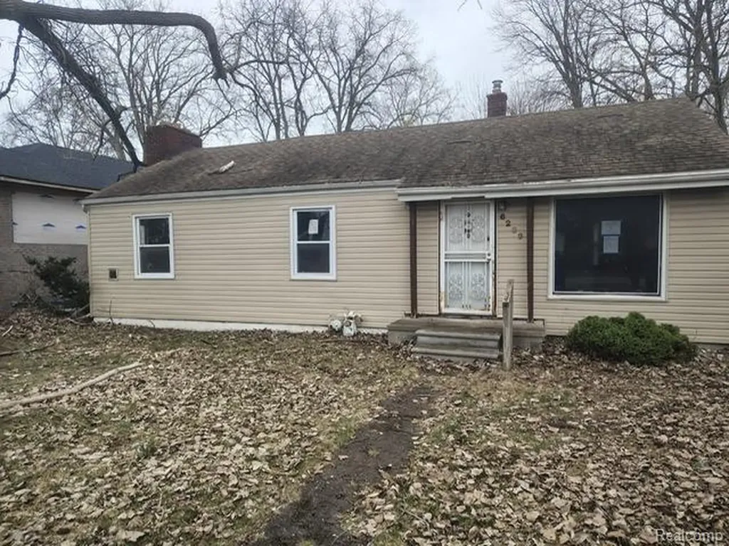 6299 Hunt Street Romulus City MI 48174