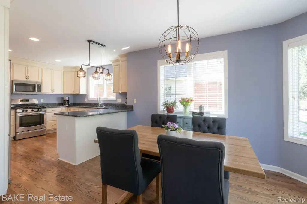 43576 Abbey Circle Canton Charter Township MI 48187