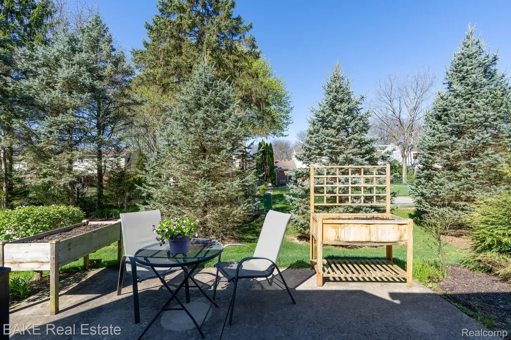 43576 Abbey Circle Canton Charter Township MI 48187