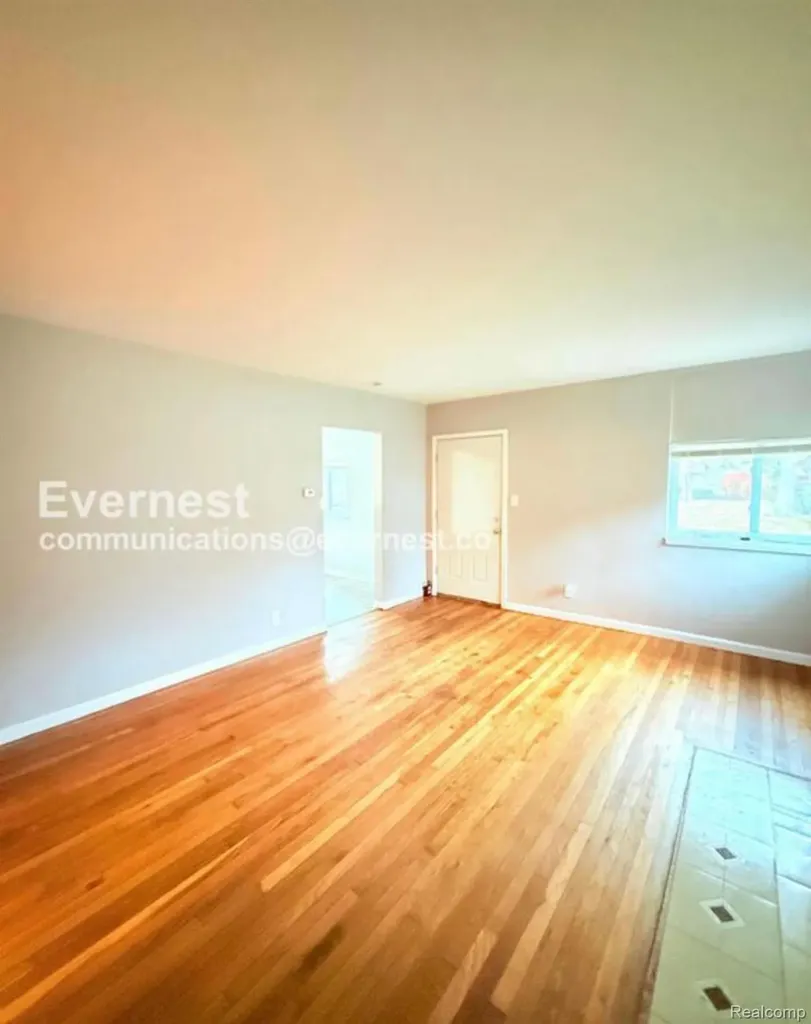18455 Wormer Street Detroit City MI 48219
