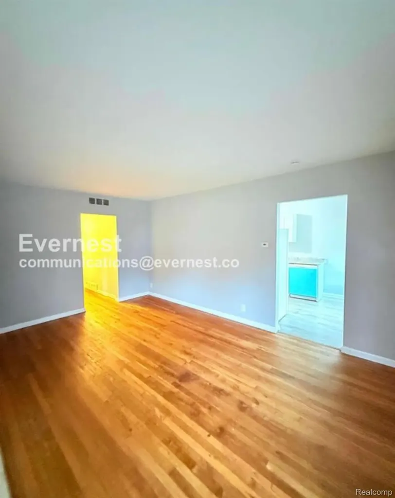 18455 Wormer Street Detroit City MI 48219