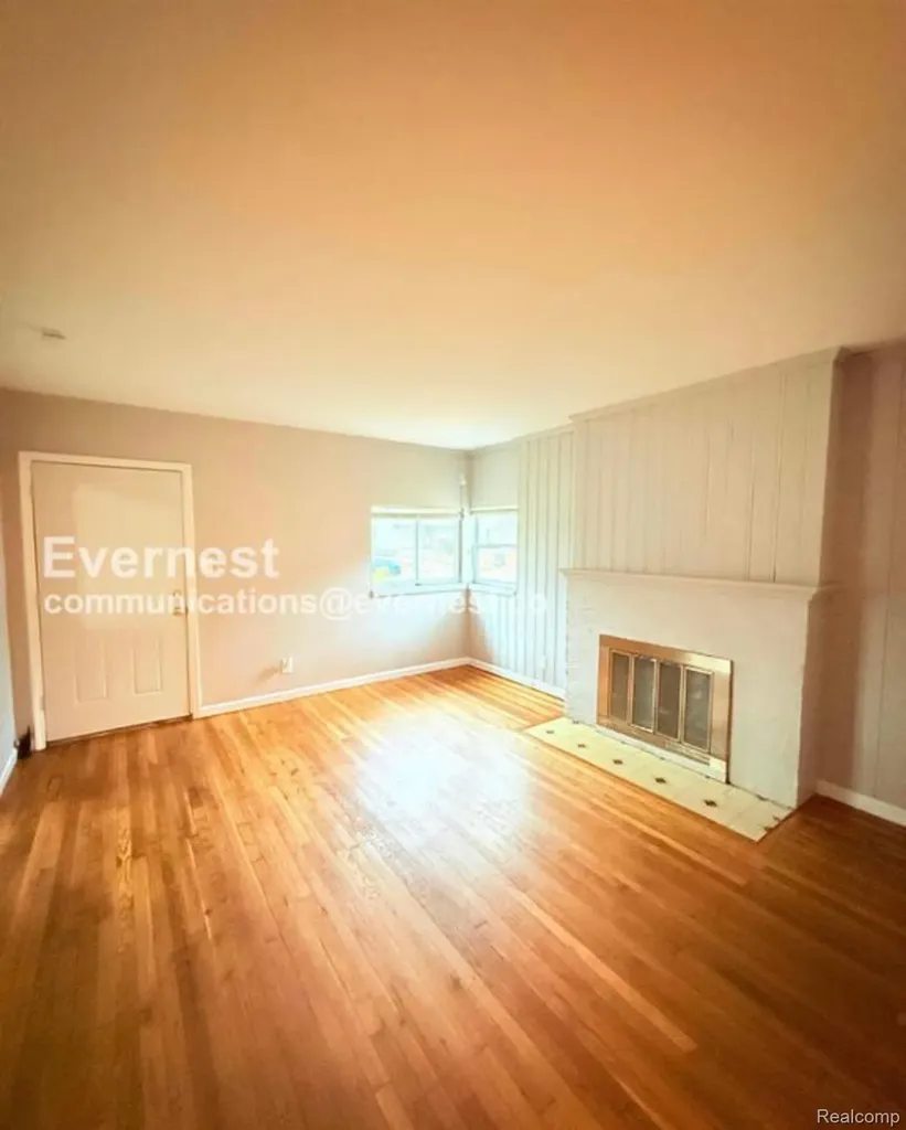 18455 Wormer Street Detroit City MI 48219