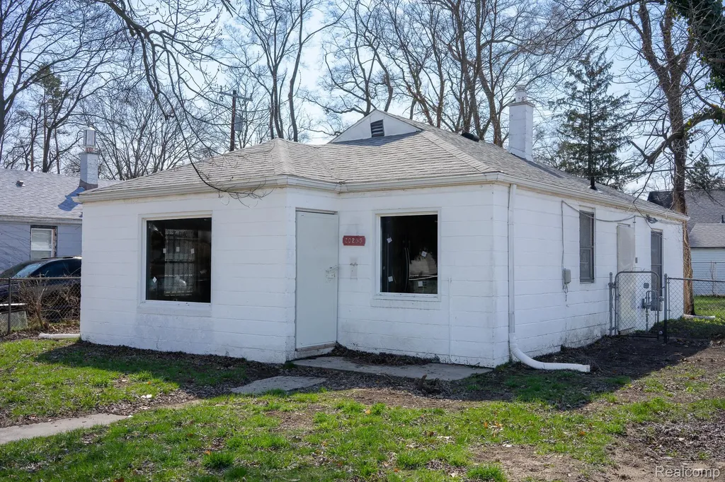 20255 Santa Rosa Drive Detroit City MI 48221