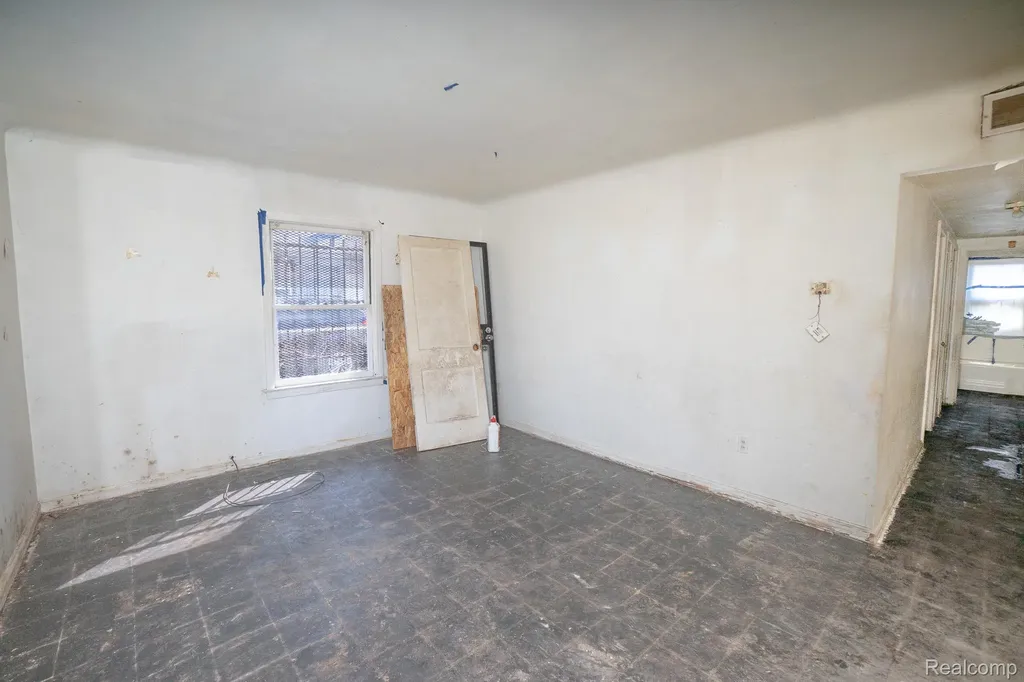 20255 Santa Rosa Drive Detroit City MI 48221