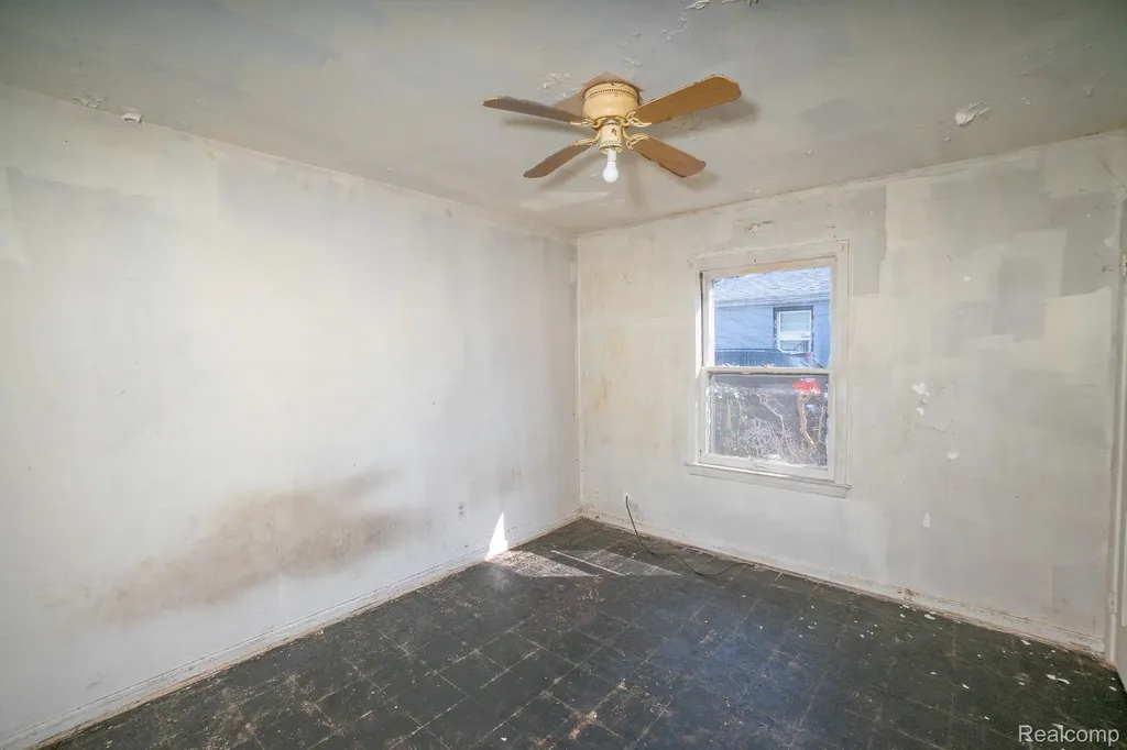 20255 Santa Rosa Drive Detroit City MI 48221