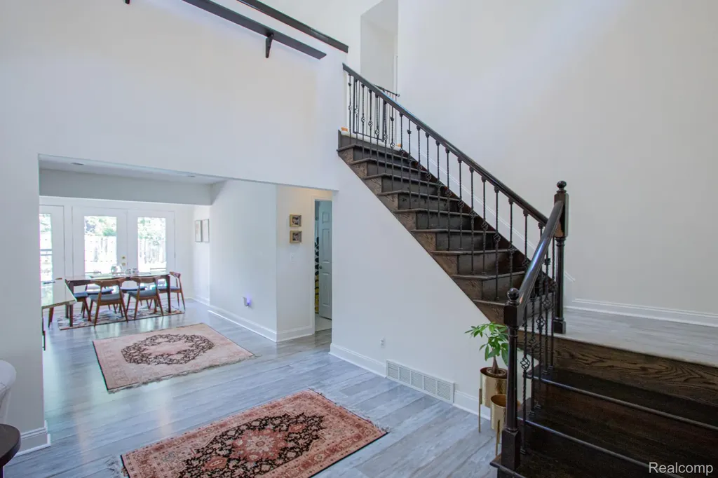 2110 Langham Drive West Bloomfield Charter Township MI 48323