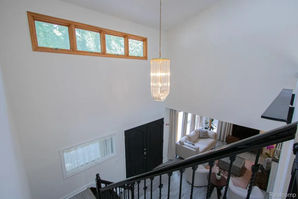2110 Langham Drive West Bloomfield Charter Township MI 48323