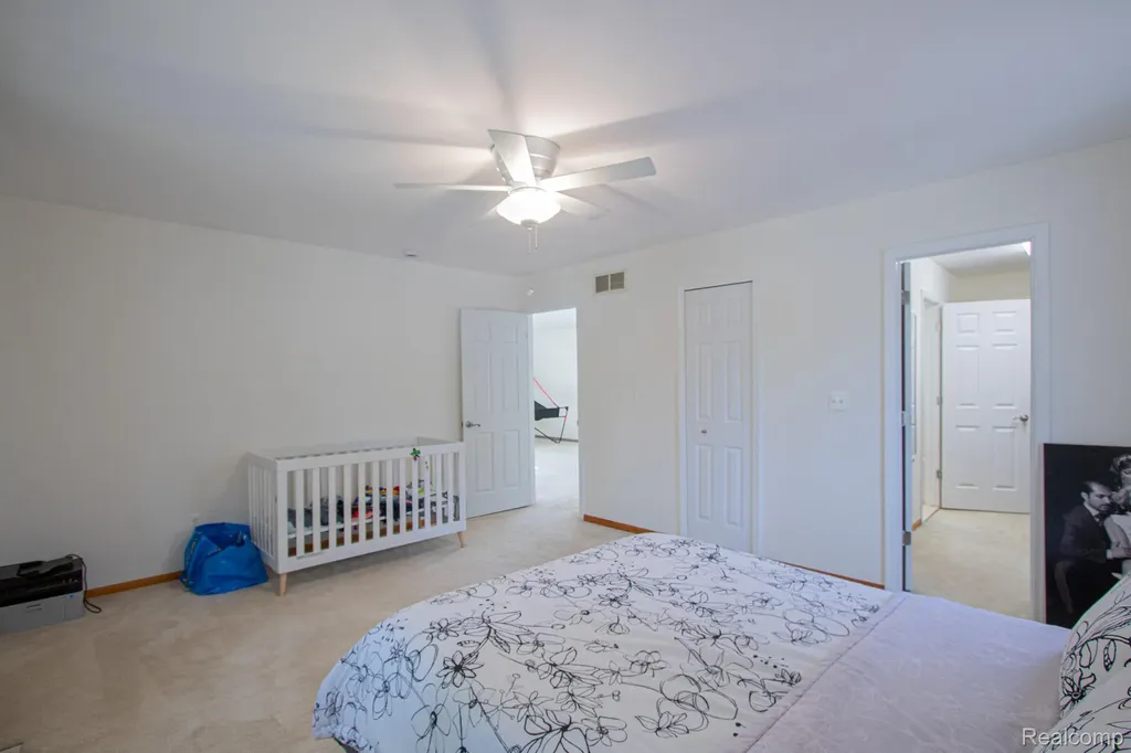 2110 Langham Drive West Bloomfield Charter Township MI 48323