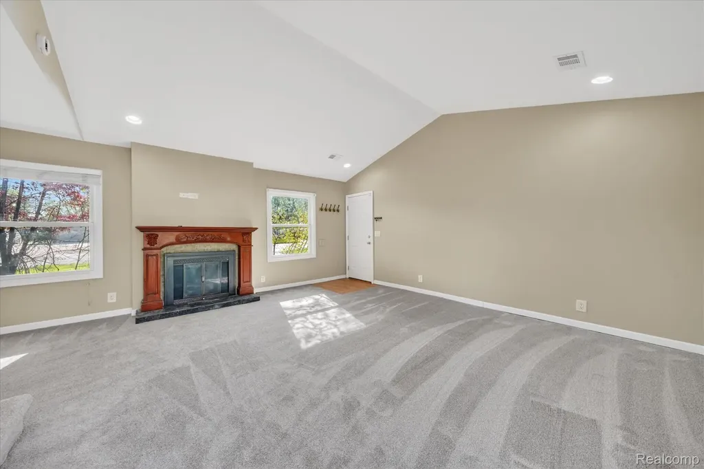 15151 Merriman Road Livonia City MI 48154