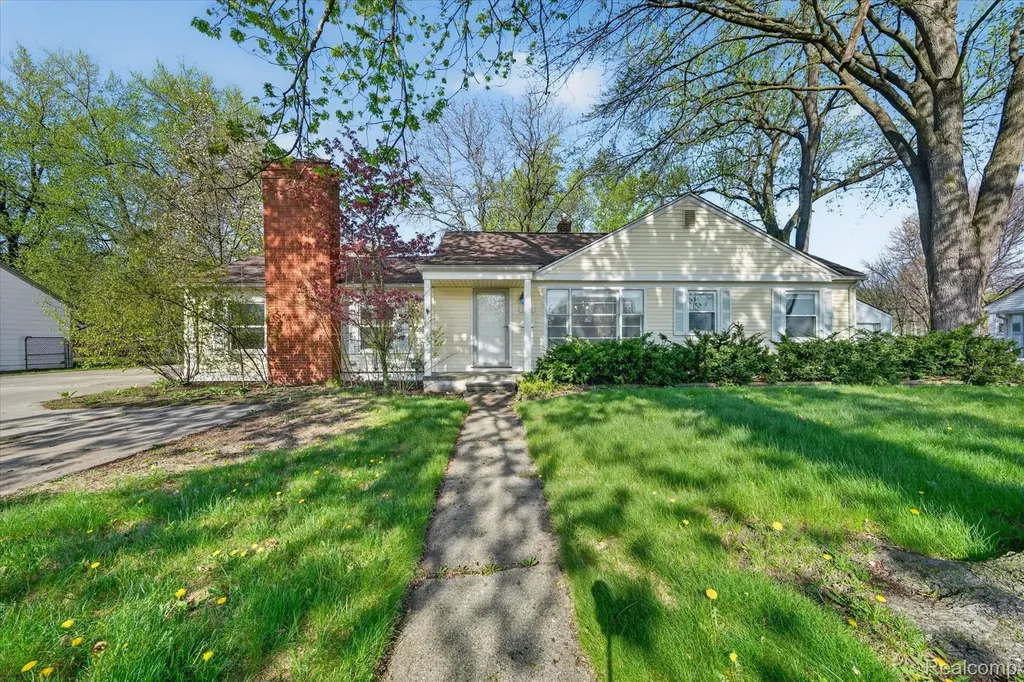 15151 Merriman Road Livonia City MI 48154