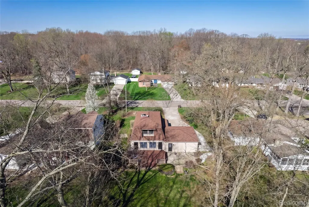 6273 Cold Spring Trail Grand Blanc Charter Township MI 48439