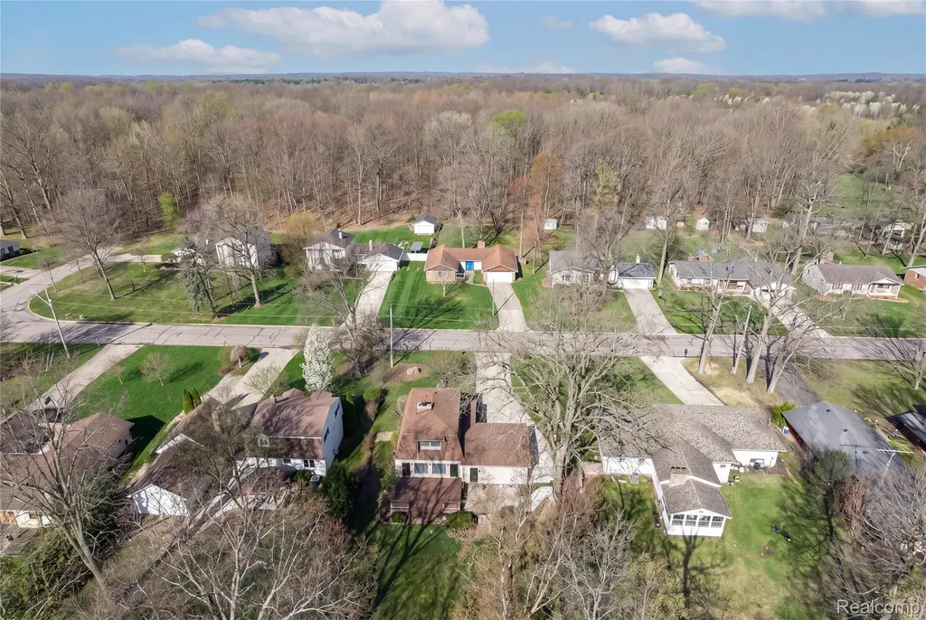 6273 Cold Spring Trail Grand Blanc Charter Township MI 48439