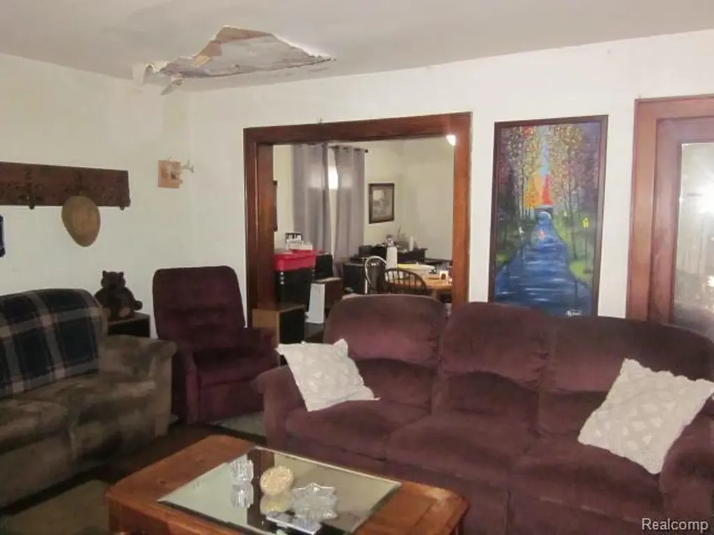311 Norman Street Lansing City MI 48910
