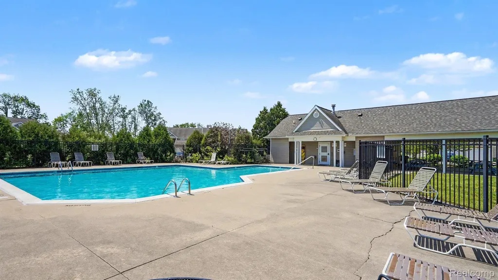 1429 Millbrook Trail Pittsfield Charter Township MI 48108