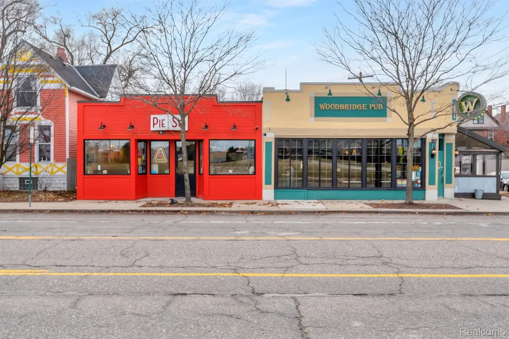1751 W Warren Avenue Detroit City MI 48208