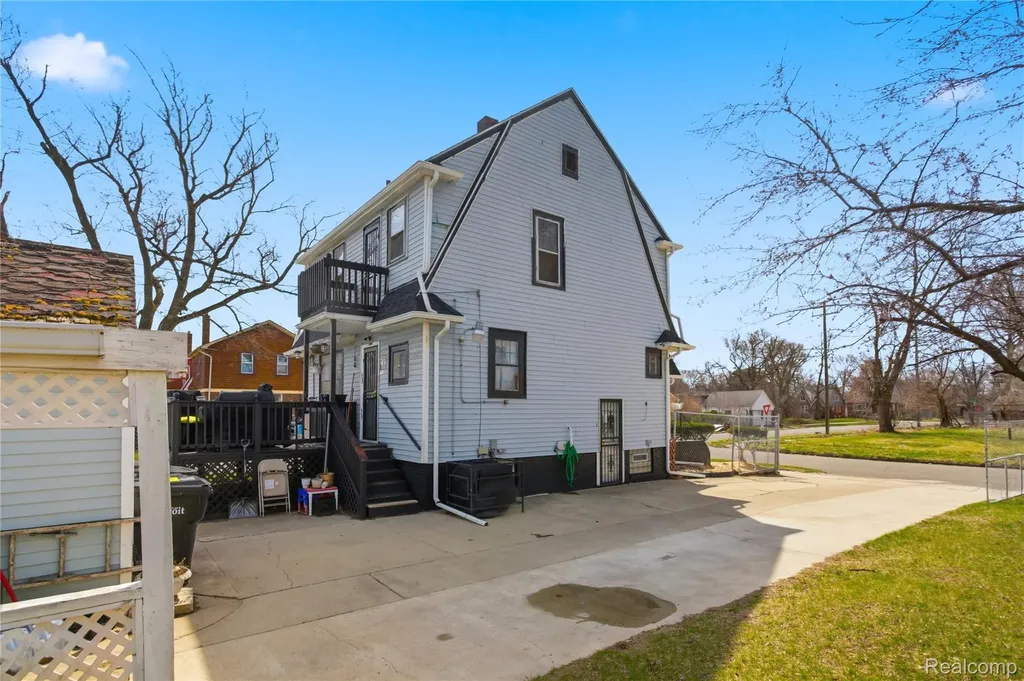 15400 Cruse Street Detroit City MI 48227