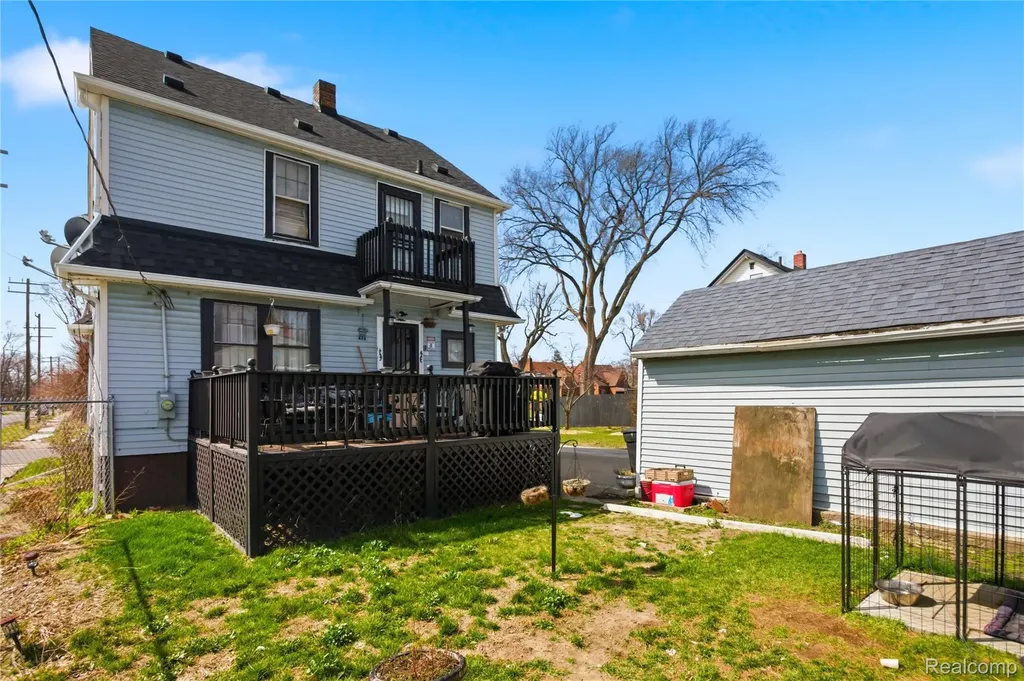 15400 Cruse Street Detroit City MI 48227