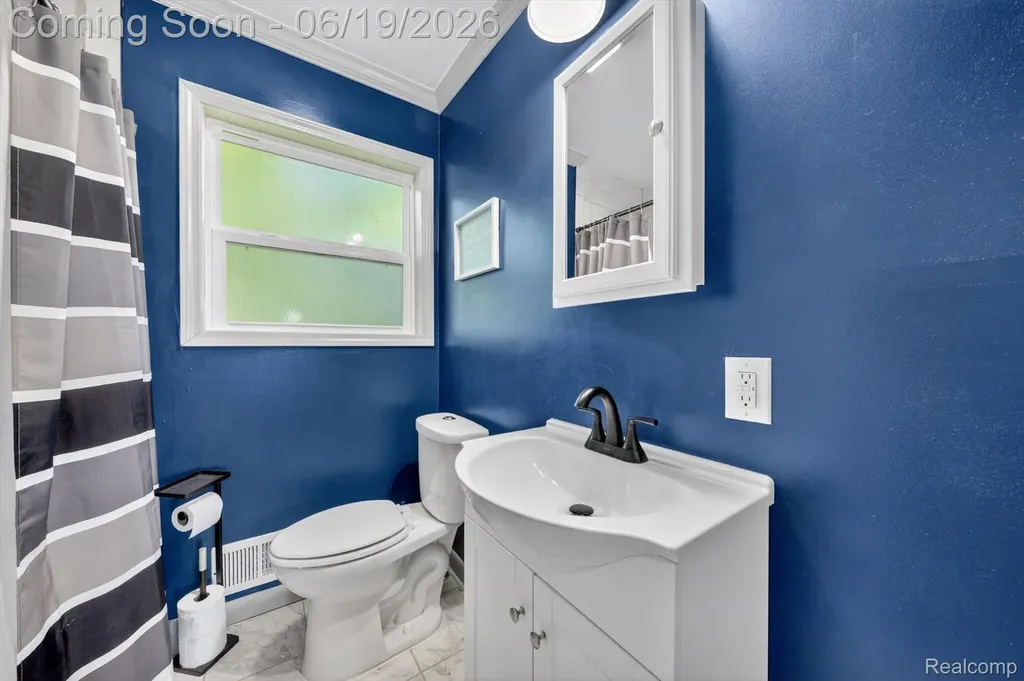 2185 N Channel Drive Clay Township MI 48028