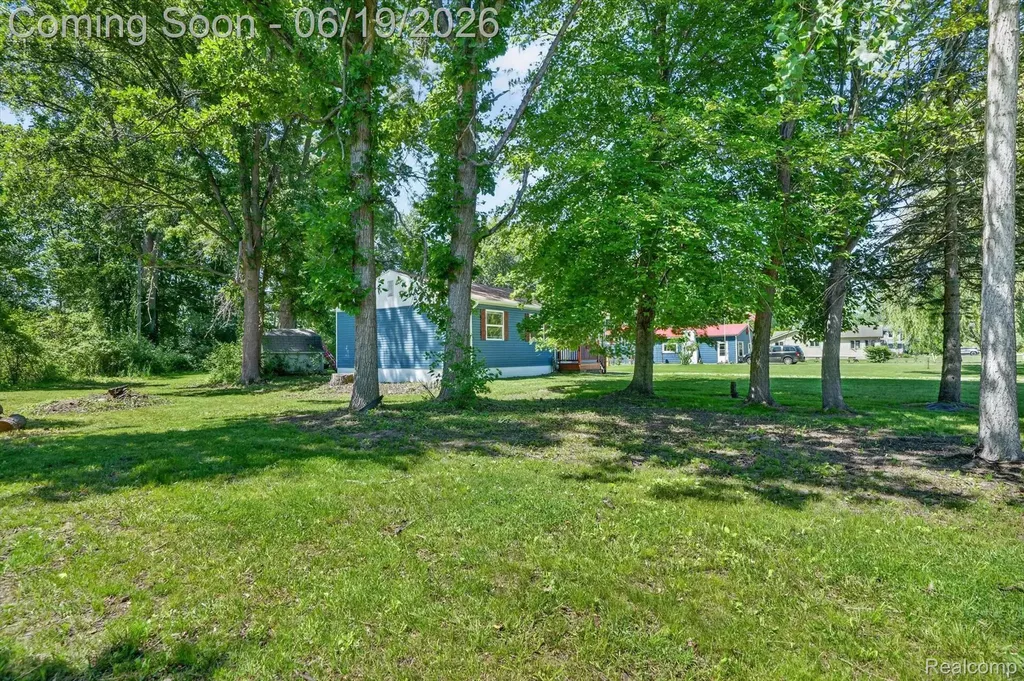 2185 N Channel Drive Clay Township MI 48028