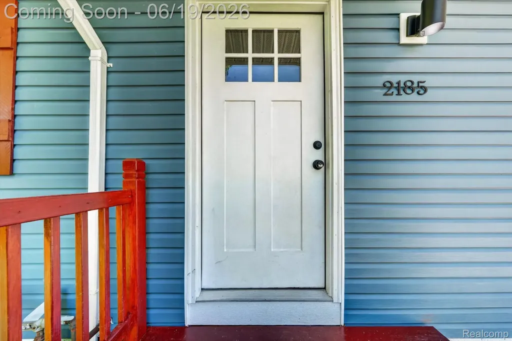 2185 N Channel Drive Clay Township MI 48028