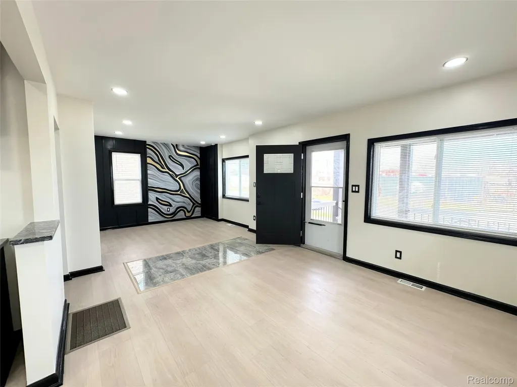 11423 Freeland Street Detroit City MI 48227