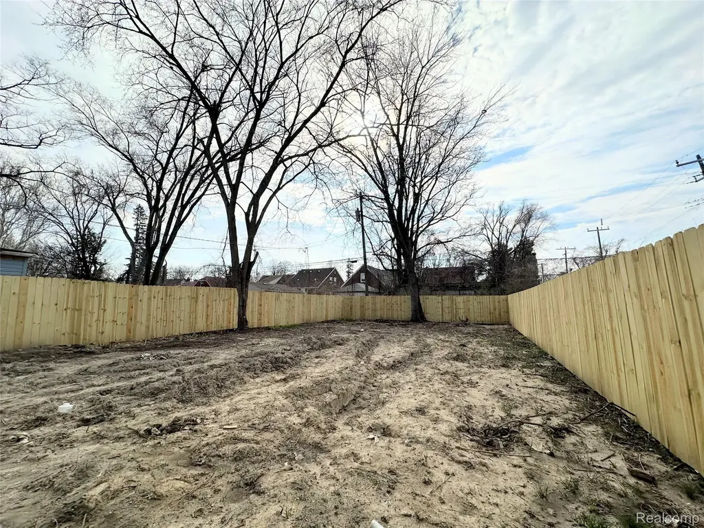 11423 Freeland Street Detroit City MI 48227