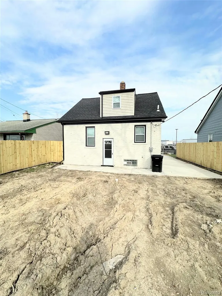 11423 Freeland Street Detroit City MI 48227