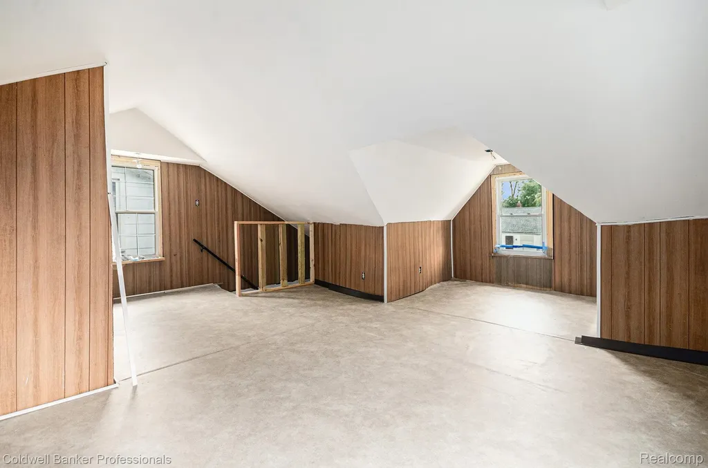 18037 Russell Street Detroit City MI 48203