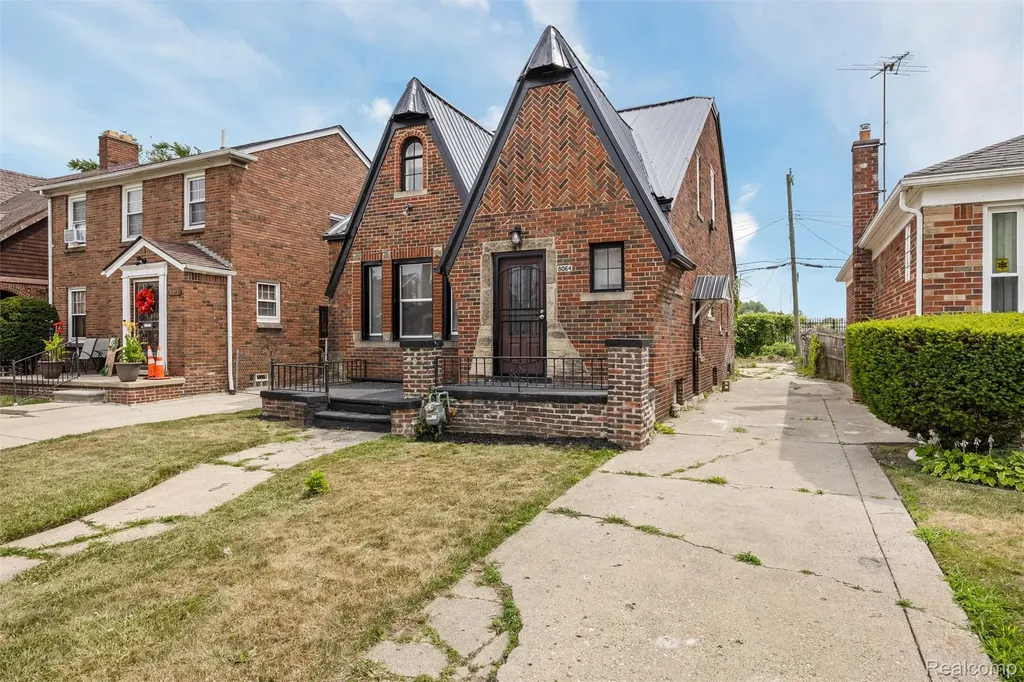 8064 Bliss Street Detroit City MI 48234