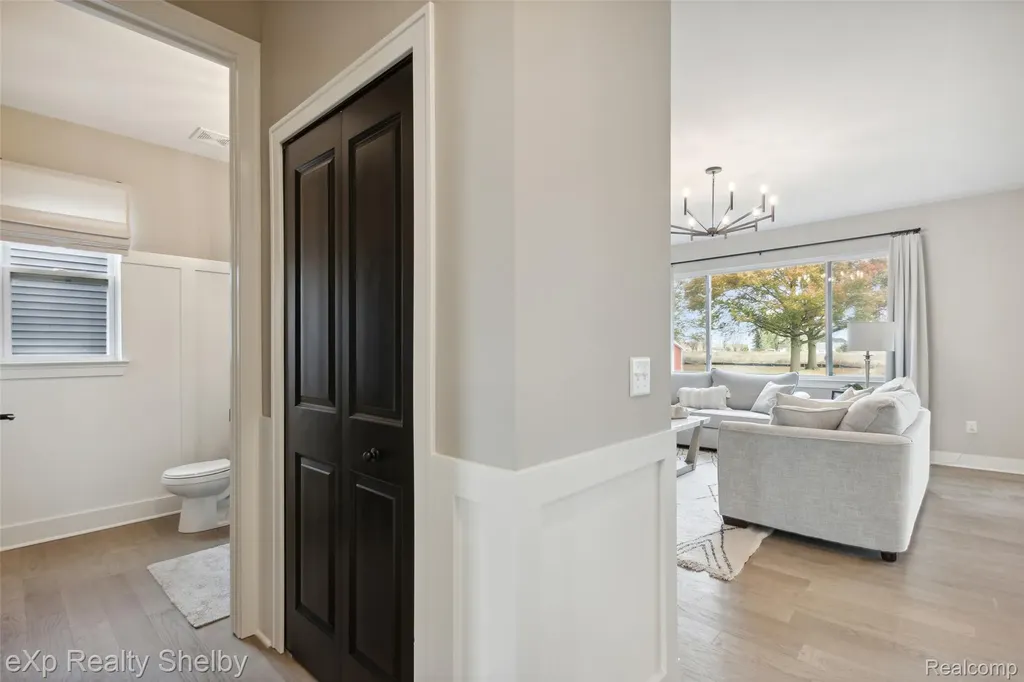 52000 Wellington Valley Drive Macomb Township MI 48042