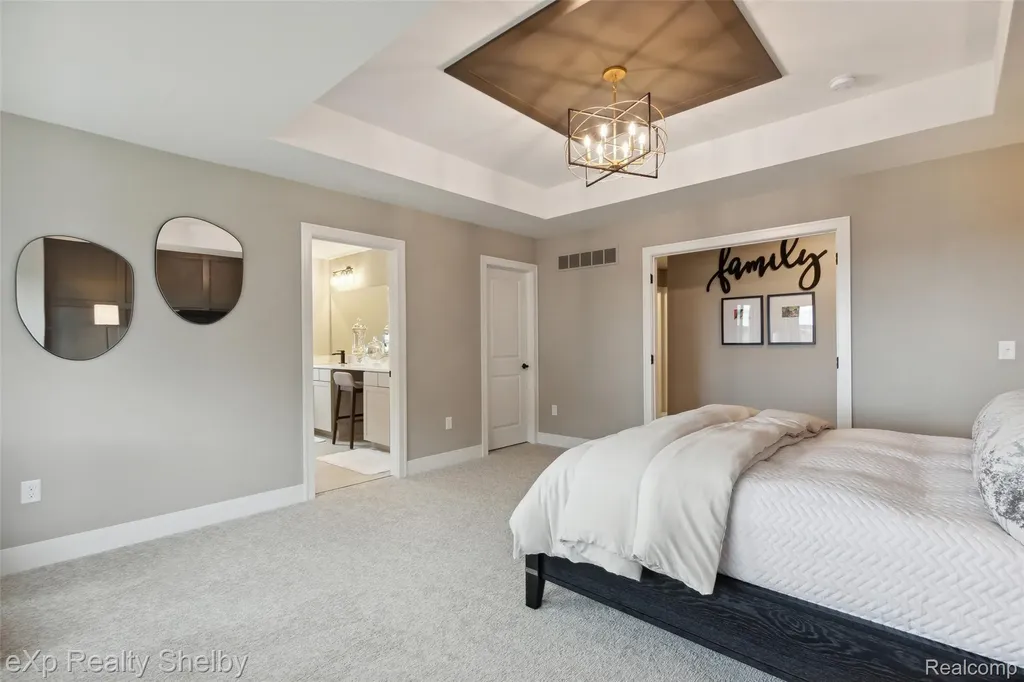 52000 Wellington Valley Drive Macomb Township MI 48042