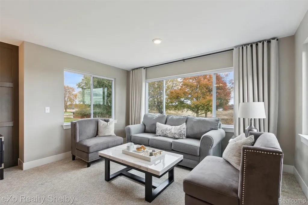 52000 Wellington Valley Drive Macomb Township MI 48042