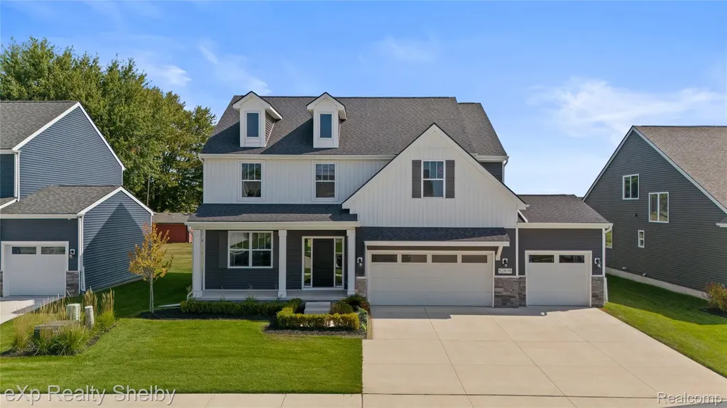 52000 Wellington Valley Drive Macomb Township MI 48042