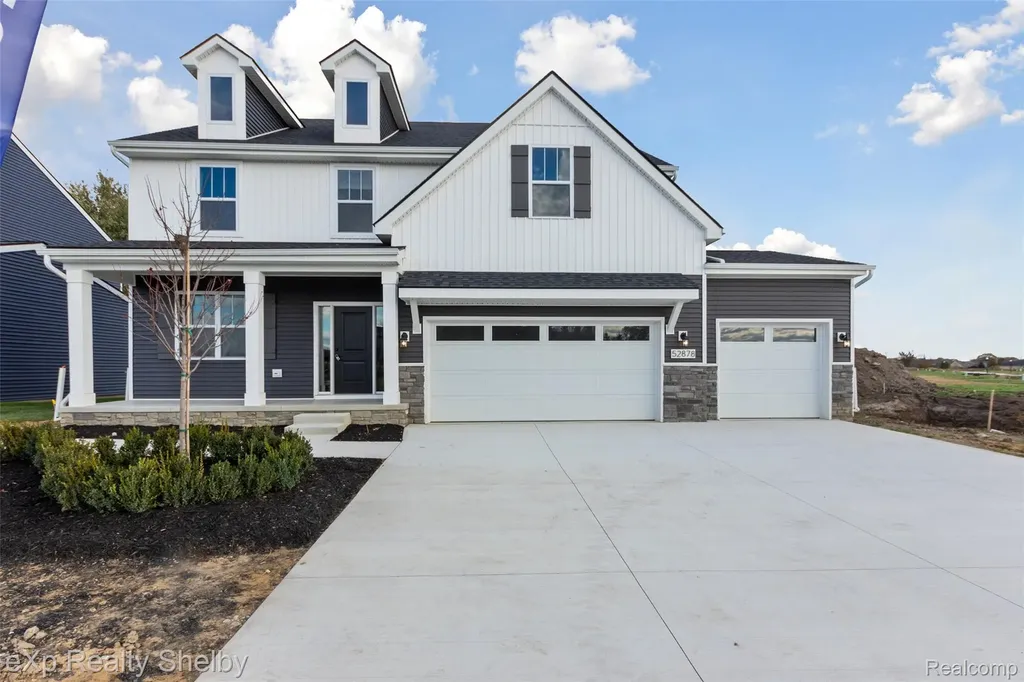 52000 Wellington Valley Drive Macomb Township MI 48042