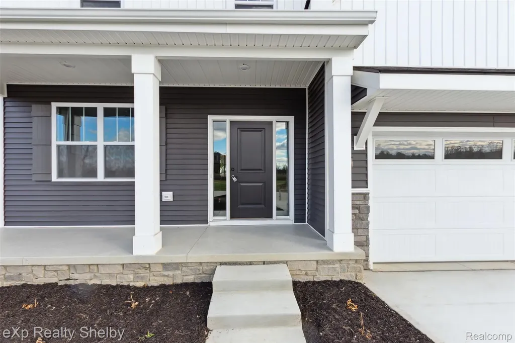 52000 Wellington Valley Drive Macomb Township MI 48042