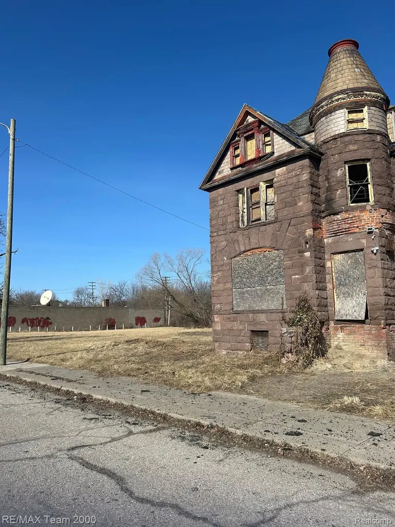 3704 Fourteenth Street Detroit City MI 48208