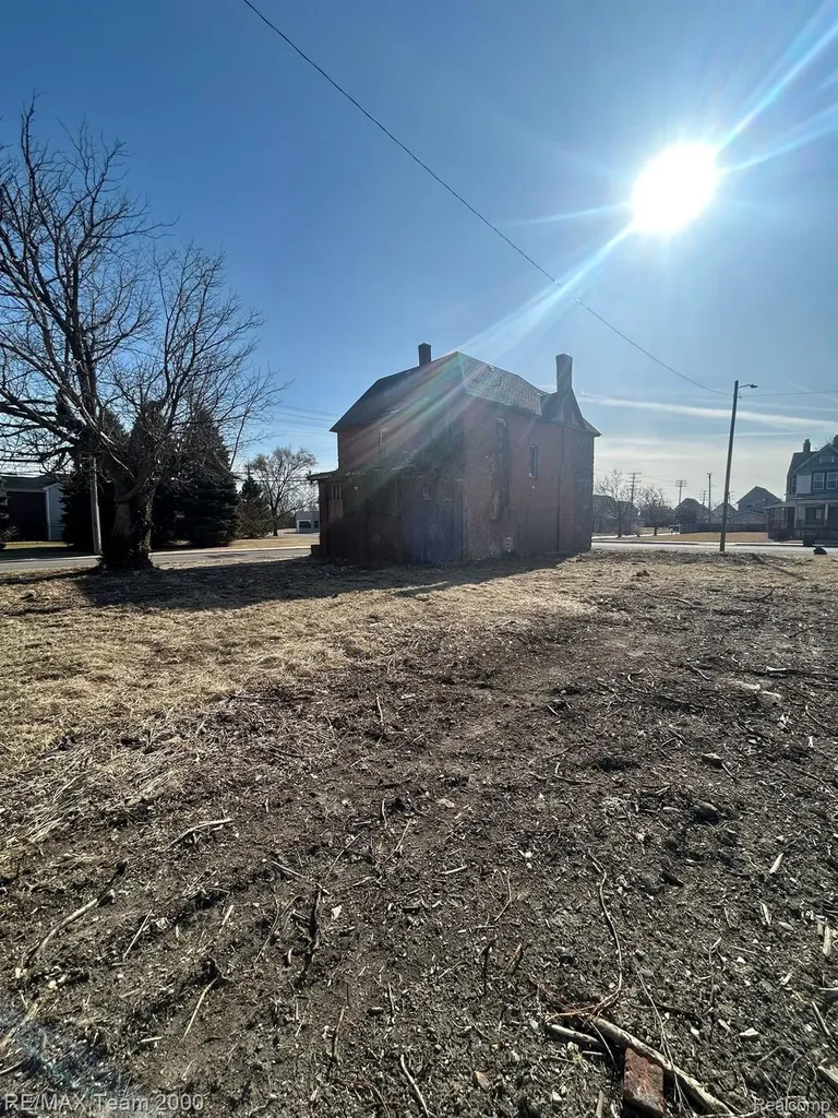 3704 Fourteenth Street Detroit City MI 48208