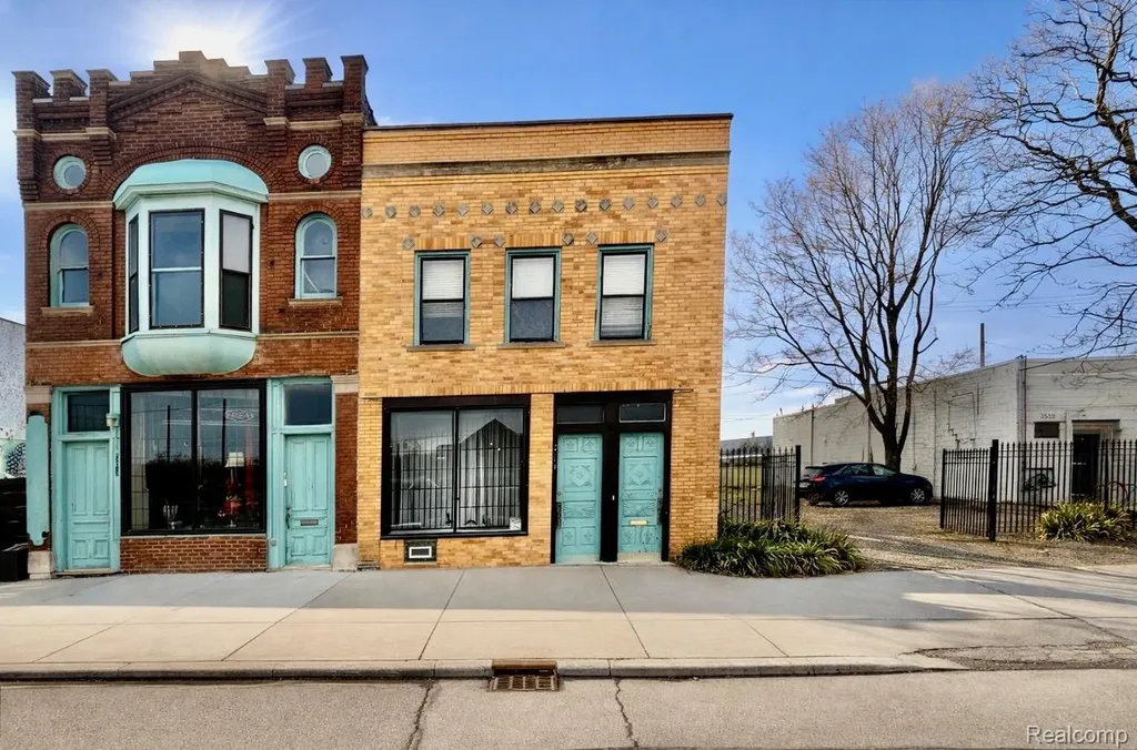 2544 Michigan Avenue Detroit City MI 48216