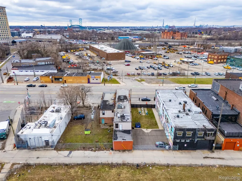 2544 Michigan Avenue Detroit City MI 48216