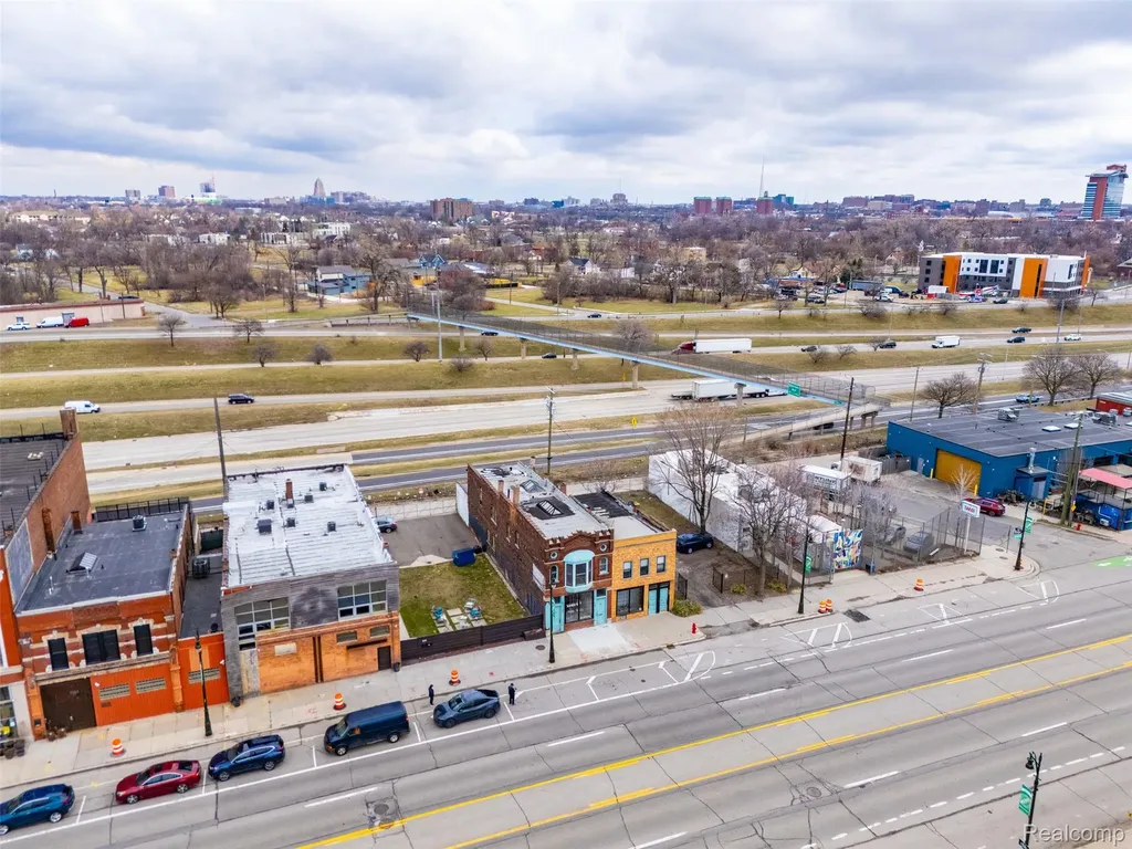 2544 Michigan Avenue Detroit City MI 48216