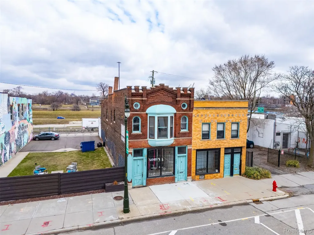 2544 Michigan Avenue Detroit City MI 48216