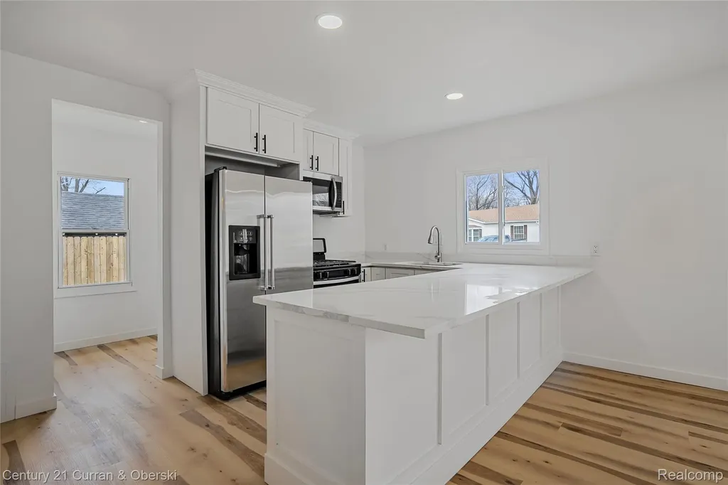 4399 2nd Street Frenchtown Township MI 48166