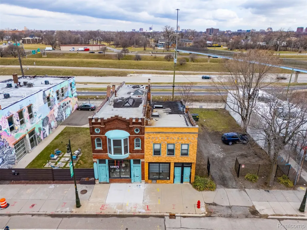 2538 Michigan Avenue Detroit City MI 48216