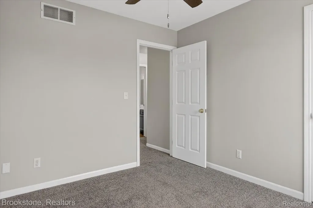 116 Maple Boulevard Monroe City MI 48162